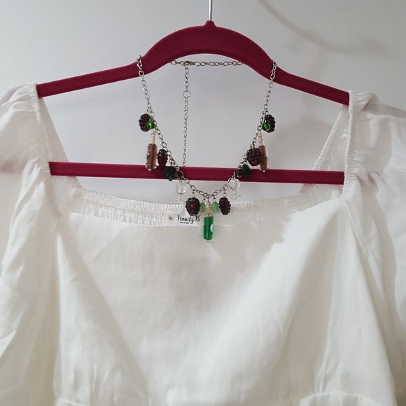 glass grape bottle and wine bead necklace - Picture 2 of 2